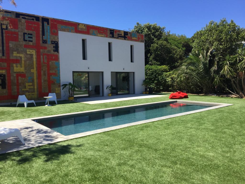 Le Cube Hotel Design A Hyeres Plage Avec Piscine Et Cuisine エクステリア 写真